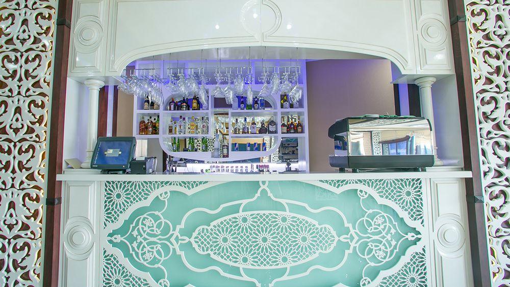 Emerald Hotel Баку Екстериор снимка