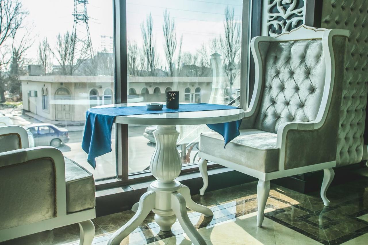 Emerald Hotel Баку Екстериор снимка