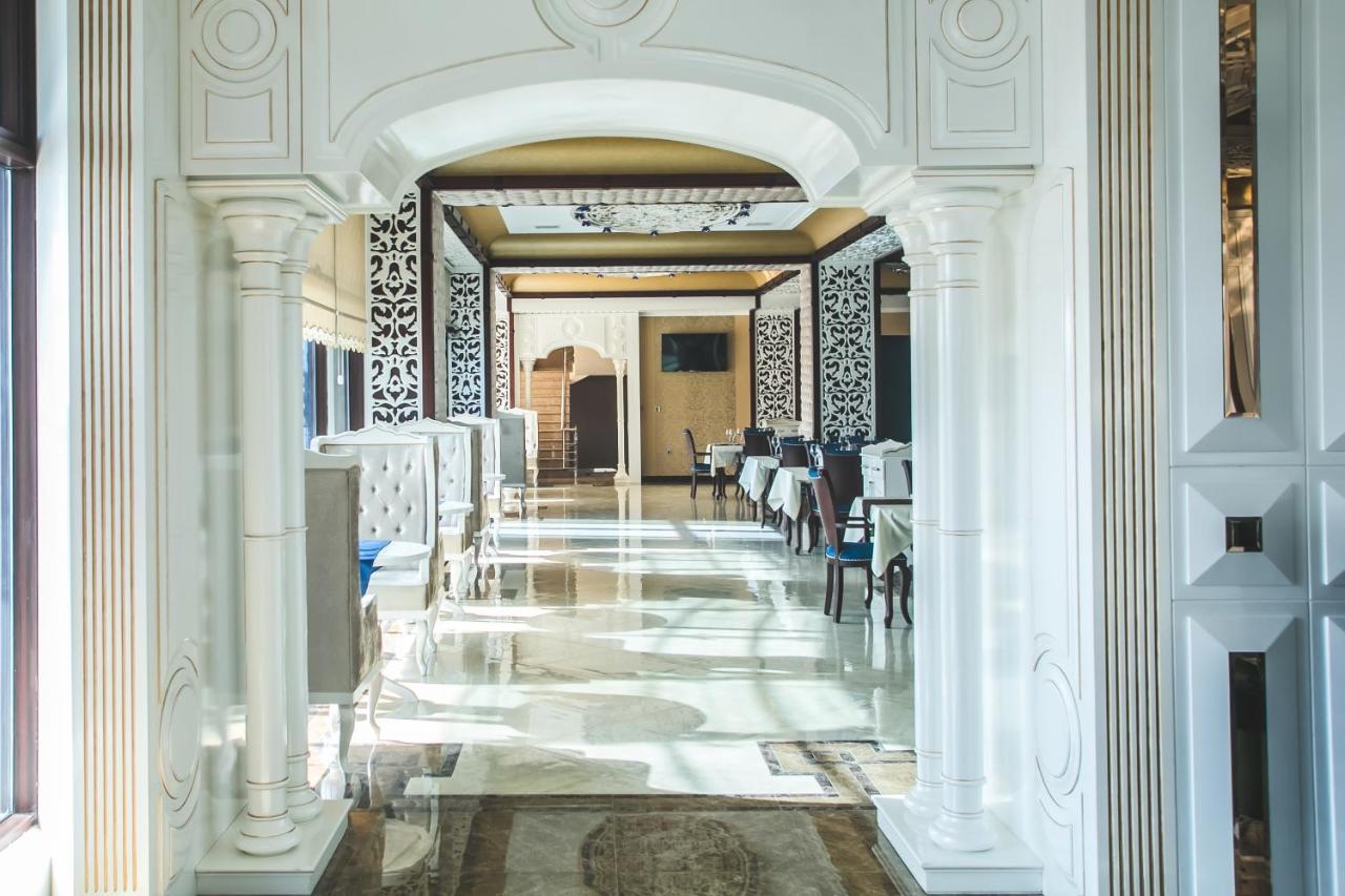 Emerald Hotel Баку Екстериор снимка